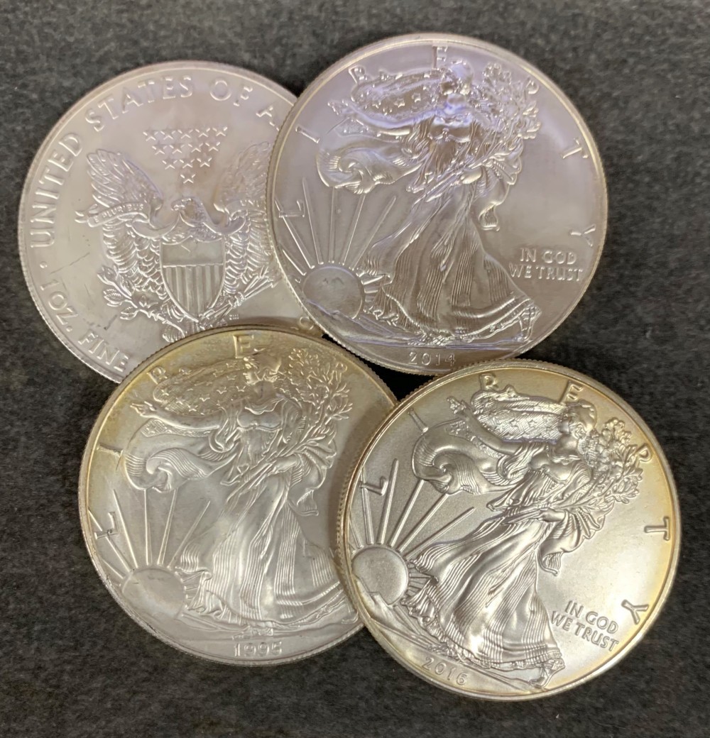 1oz Silver $1 American Eagle Collectible Coin (Random Year)